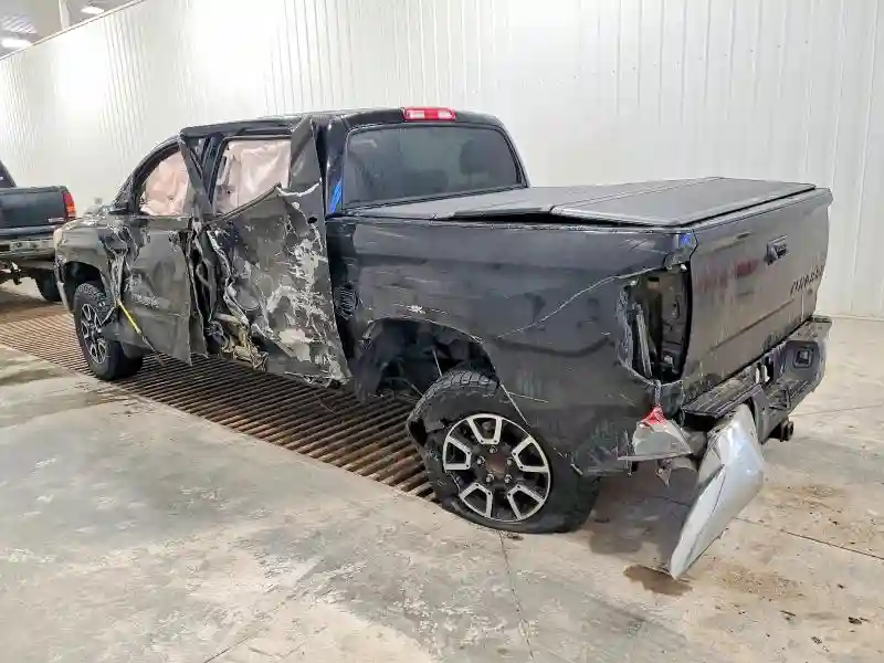 5TFDY5F10HX639585 2017 TOYOTA TUNDRA-1
