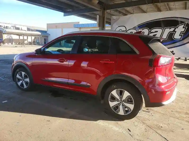 KNDCC3LC8H5086264 2017 KIA NIRO-1