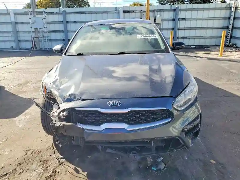 3KPF24AD1LE169775 2020 KIA FORTE LXS-4