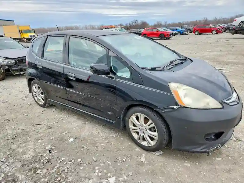 JHMGE8H61AS011360 2010 HONDA FIT-3