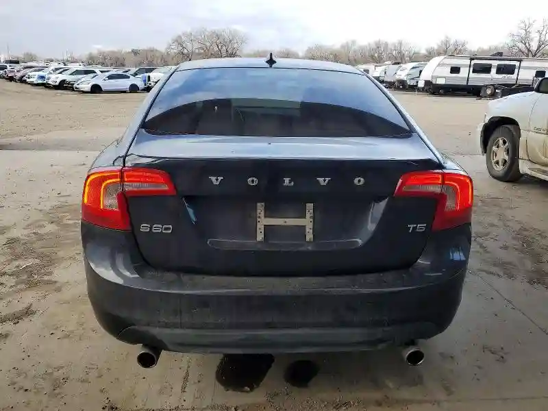 YV1622FS8C2130703 2012 VOLVO S60-5