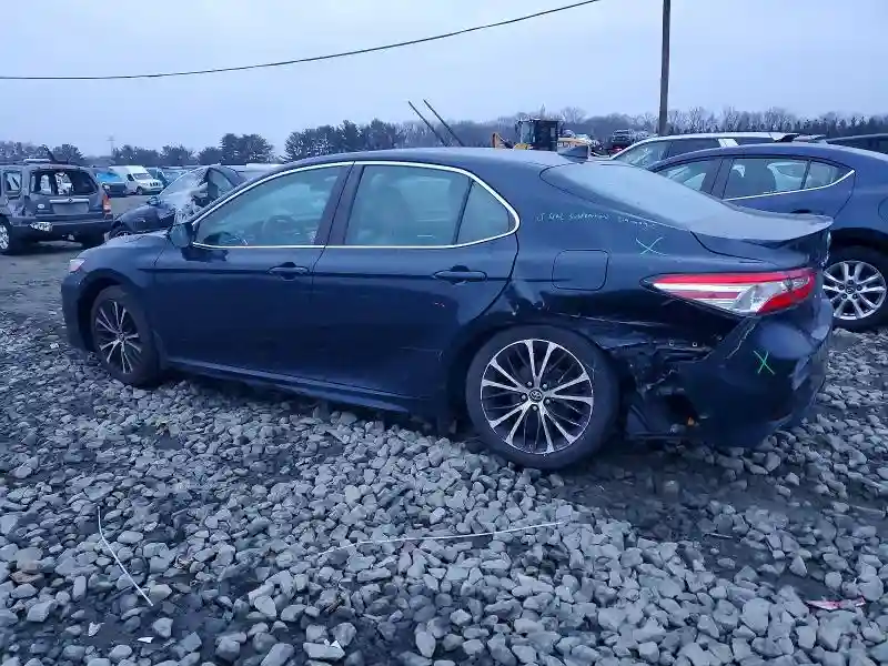 4T1G11AK9LU877631 2020 TOYOTA CAMRY-1
