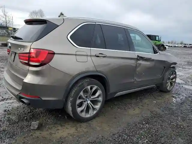 5UXKR0C36H0V81213 2017 BMW X5-2