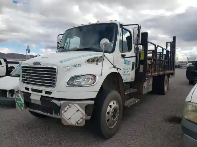 1FVACXBS0AHAM9499 2010 FREIGHTLINER ALL OTHER-1