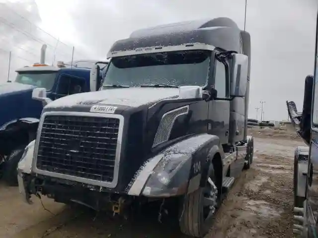 4V4NC9EH5GN944409 2016 VOLVO VN-1