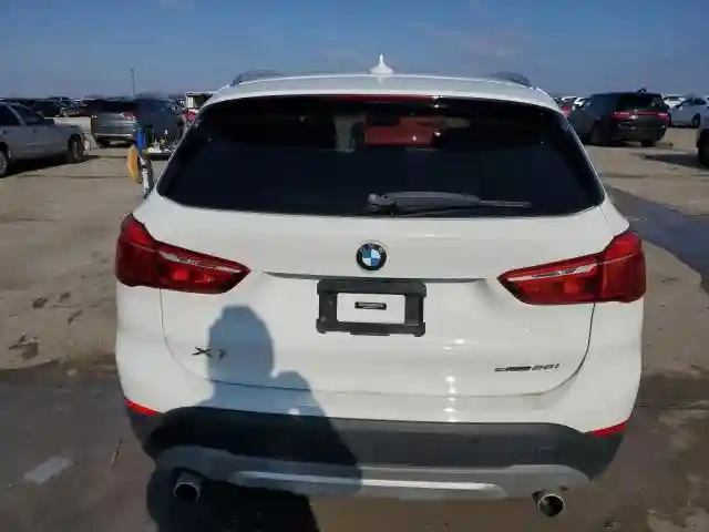 WBXHU7C55K5N39911 2019 BMW X1-5