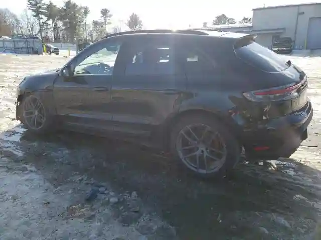 WP1AA2A53RLB09375 2024 PORSCHE MACAN BASE-1