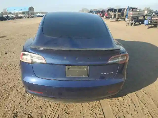 5YJ3E1EB4NF187542 2022 TESLA MODEL 3-5