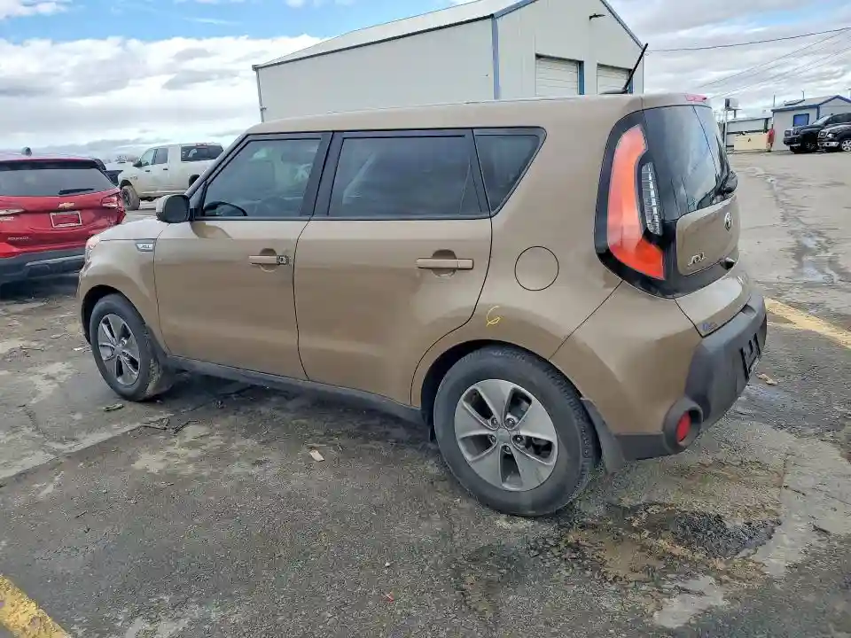 KNDJN2A28G7270192 2016 KIA SOUL-1