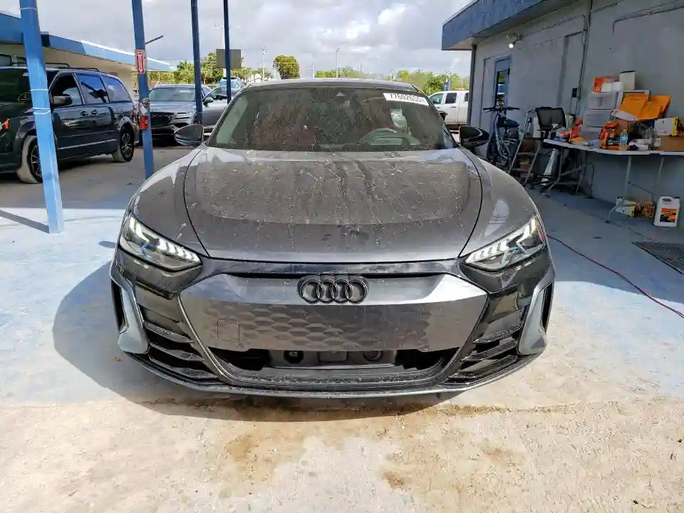 WAUBHBFWXP7901139 2023 AUDI RS E-TRON-4