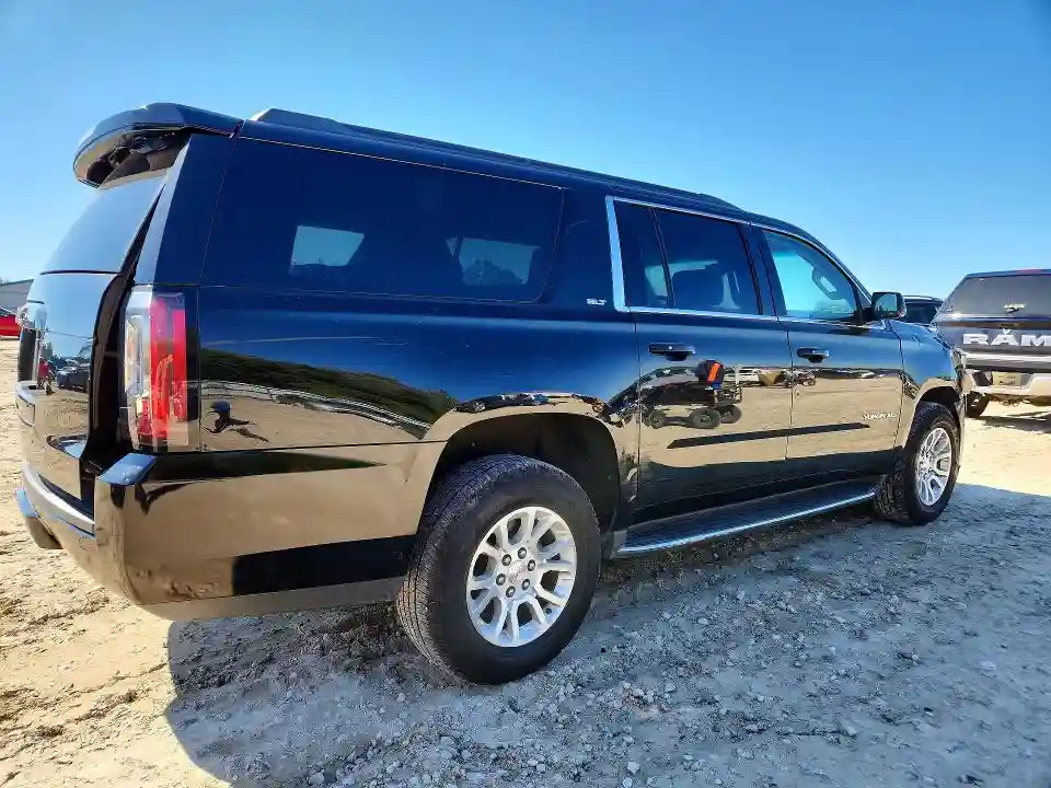 1GKS1GKC3JR377087 2018 GMC YUKON-2