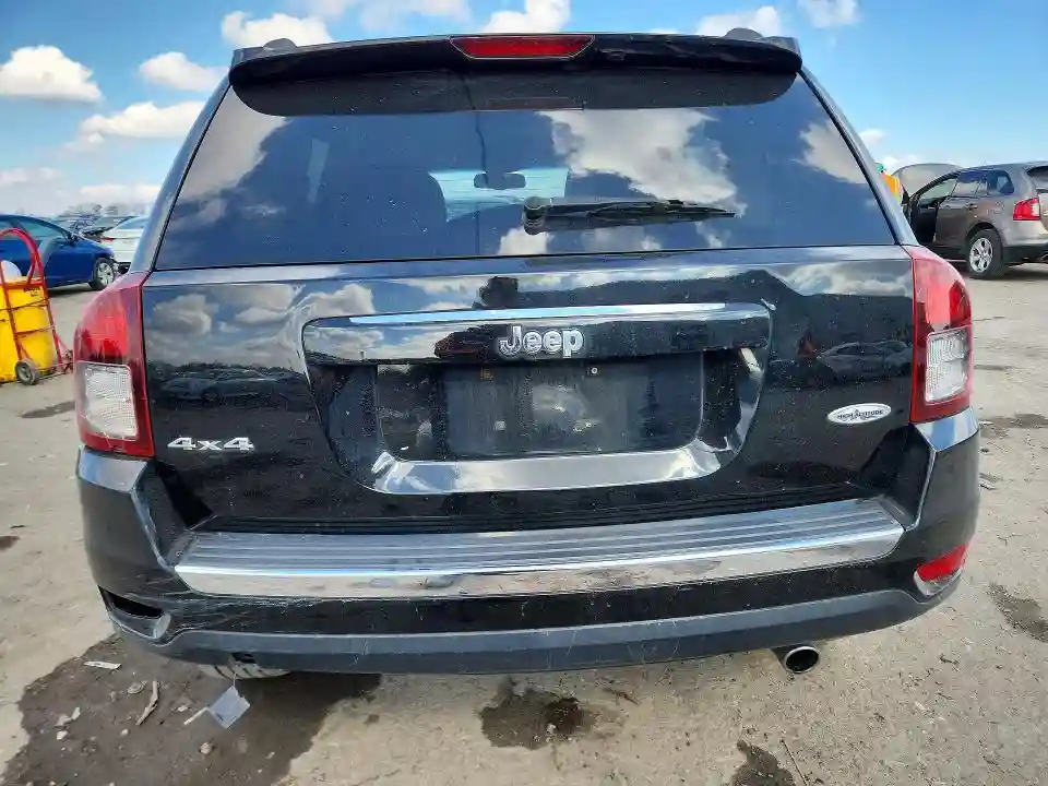 1C4NJDEB2HD165458 2017 JEEP COMPASS-5