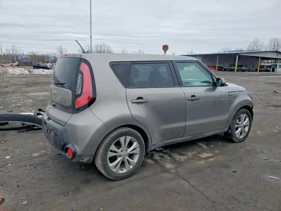 KNDJP3A58G7371453 2016 KIA SOUL-2