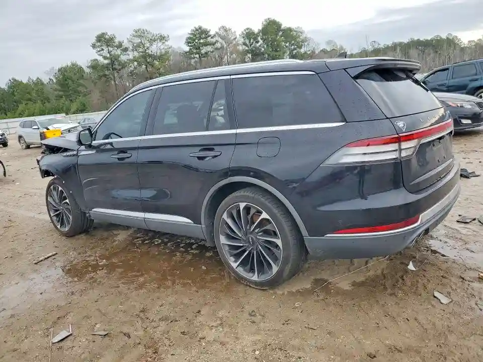 5LM5J7WC2MGL06782 2021 LINCOLN AVIATOR-1