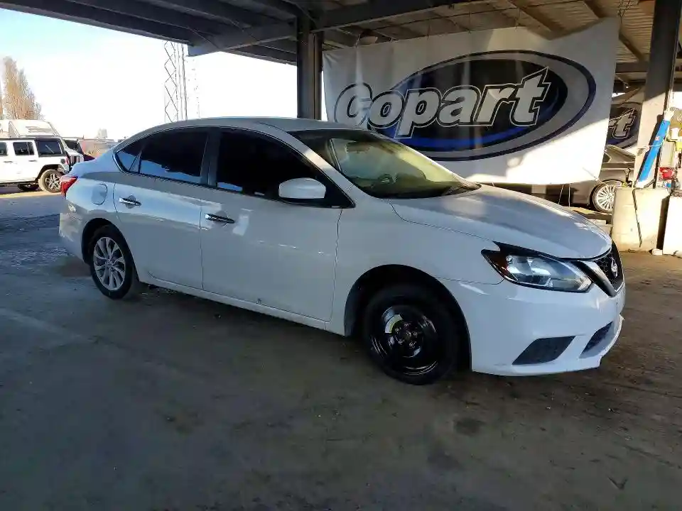 3N1AB7AP4JL649407 2018 NISSAN SENTRA-3