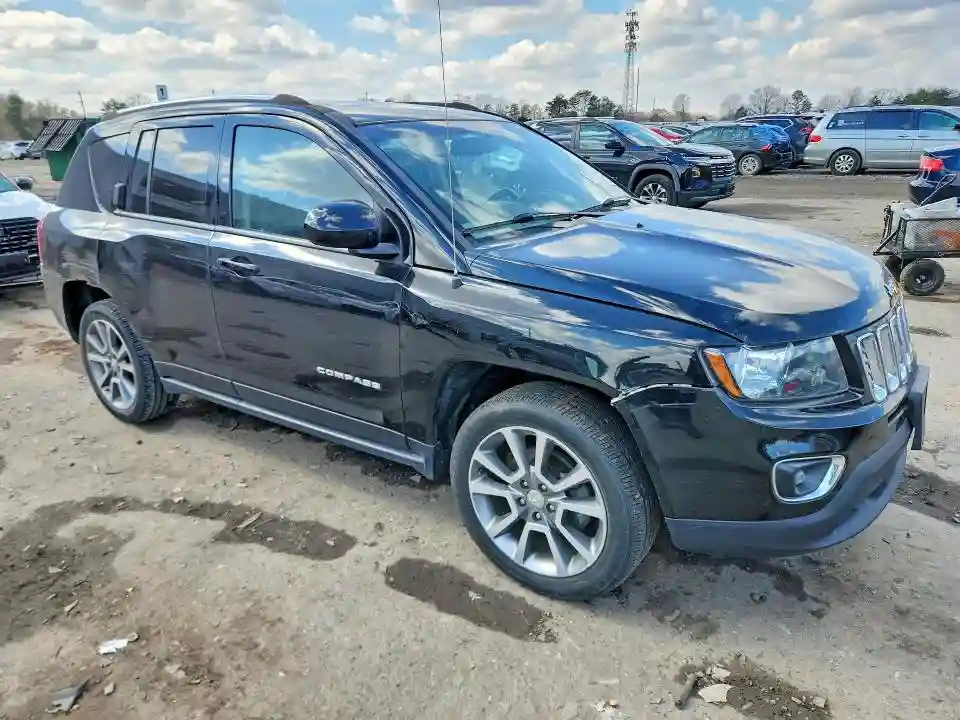 1C4NJDEB2HD165458 2017 JEEP COMPASS-3