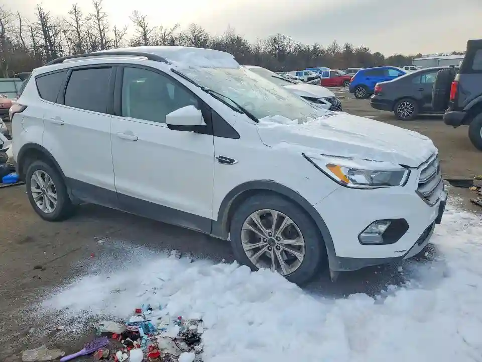1FMCU9GD1JUC16346 2018 FORD ESCAPE-3
