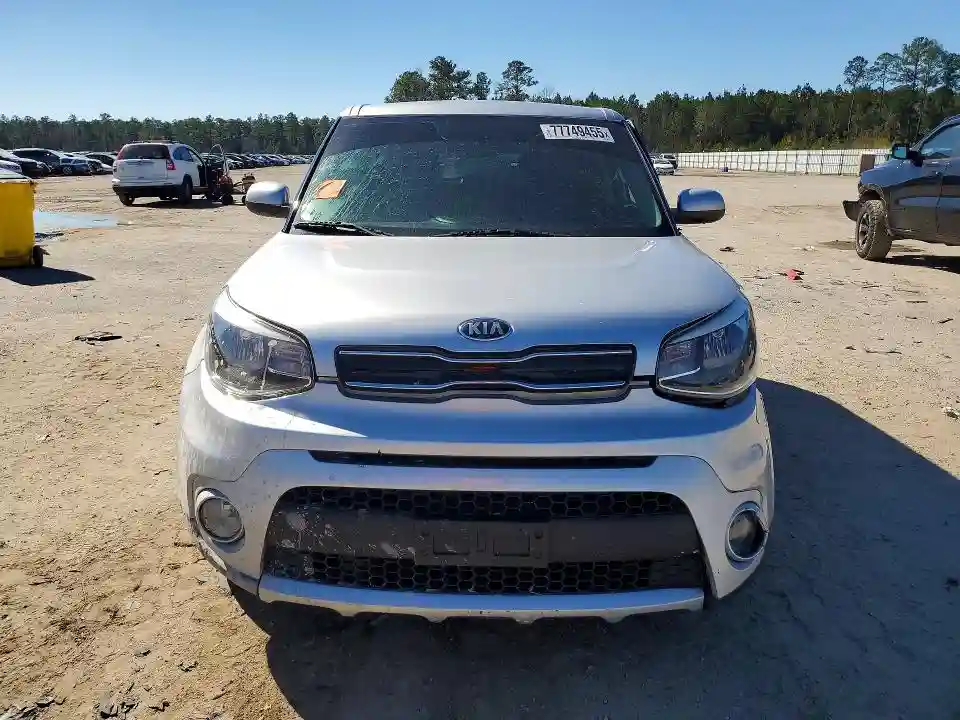 KNDJP3A58J7606912 2018 KIA SOUL-4