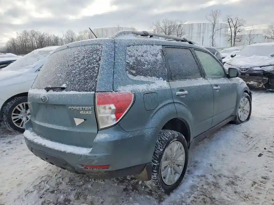 JF2SHADC1CH420644 2012 SUBARU FORESTER-2