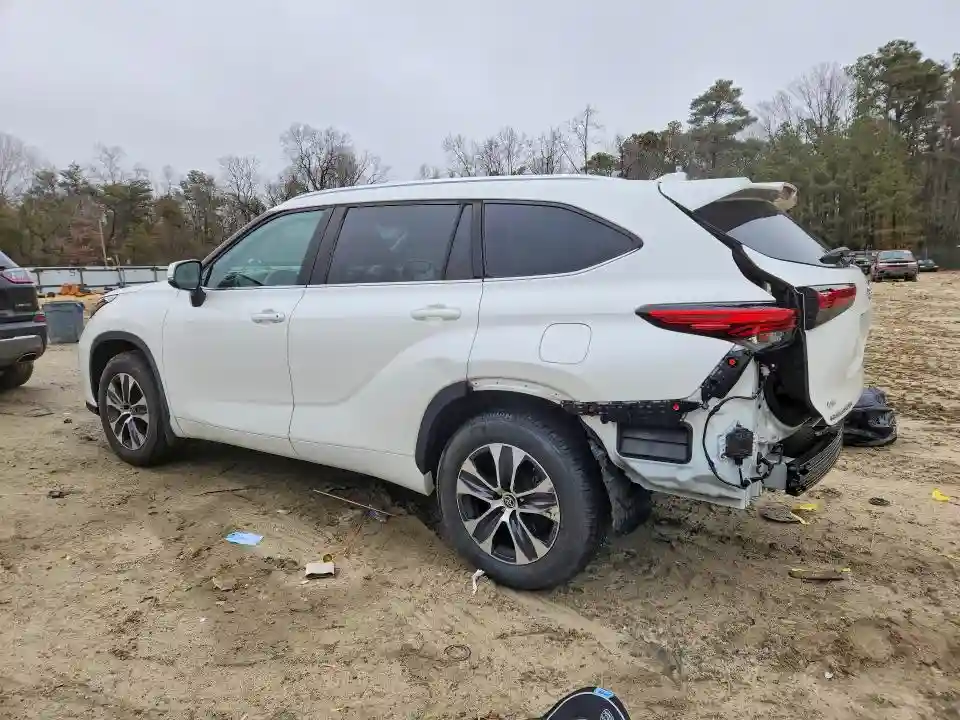 5TDHZRBH9MS523326 2021 TOYOTA HIGHLANDER-1