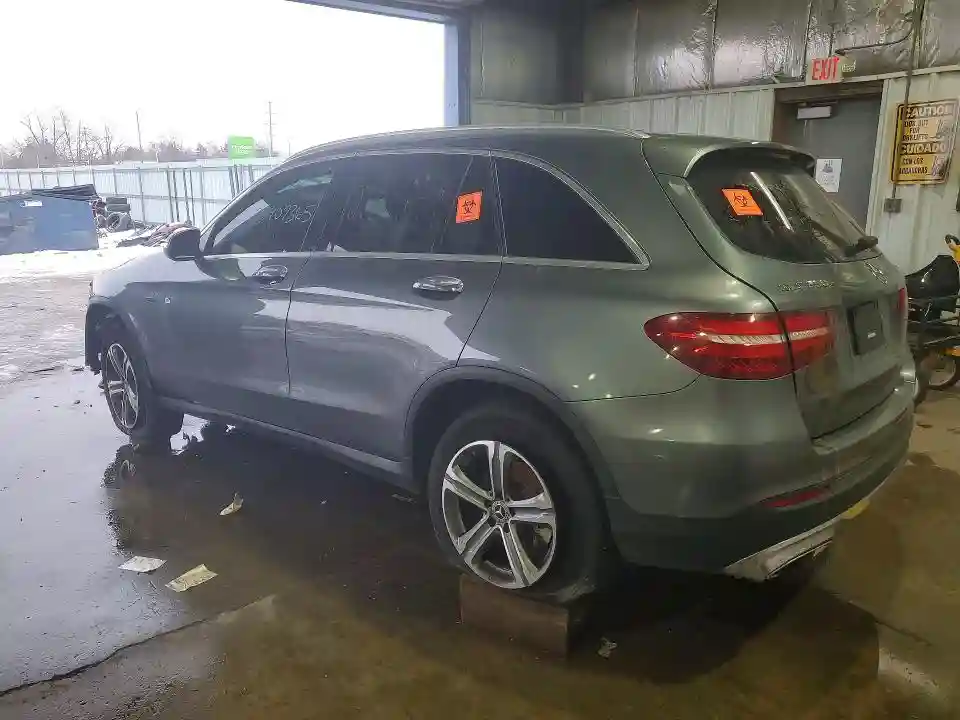 WDC0G5EB3KF610102 2019 MERCEDES-BENZ GLC-CLASS-1