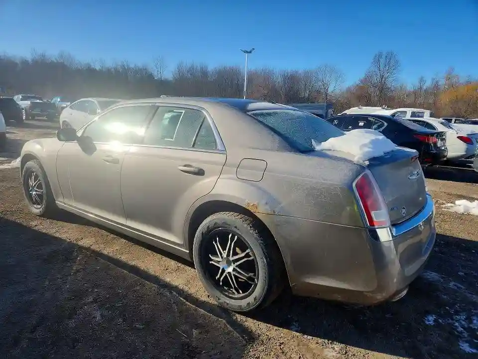 2C3CCARG0EH170201 2014 CHRYSLER 300-1