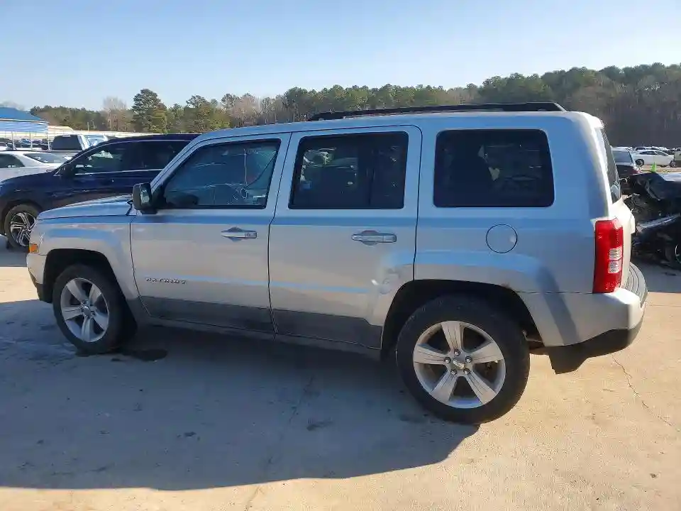 1J4NT1GB8BD119656 2011 JEEP PATRIOT-1