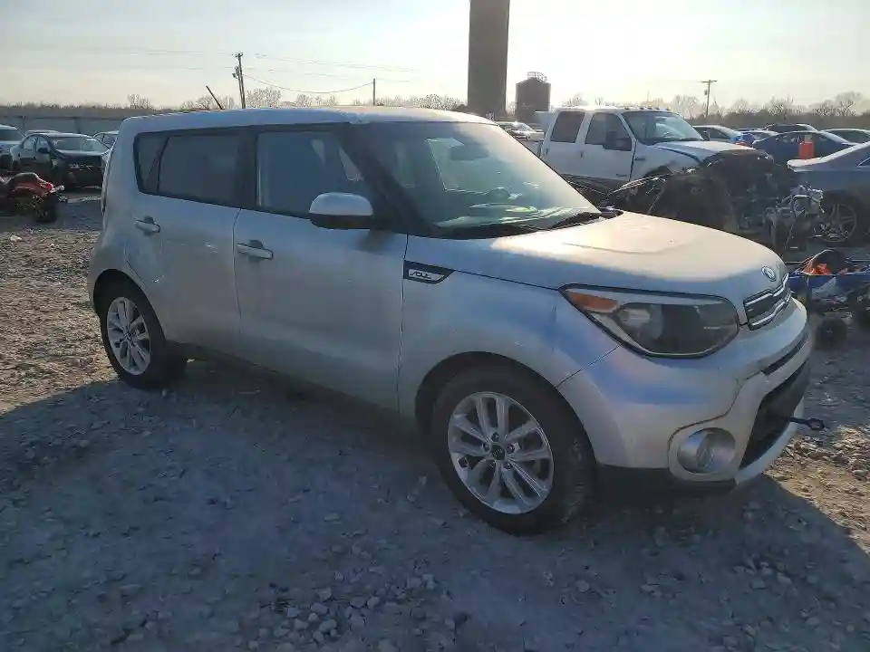 KNDJP3A59H7417163 2017 KIA SOUL-3