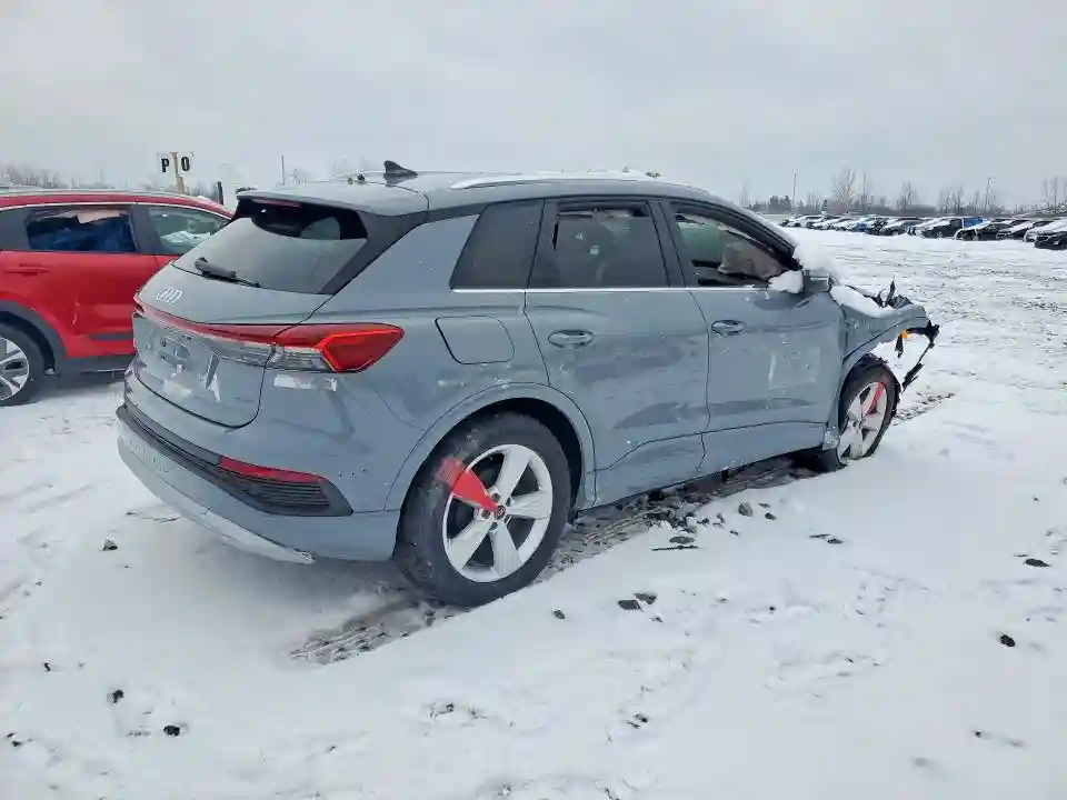 WA1J2BFZ5NP047937 2022 AUDI Q4 E-TRON-2