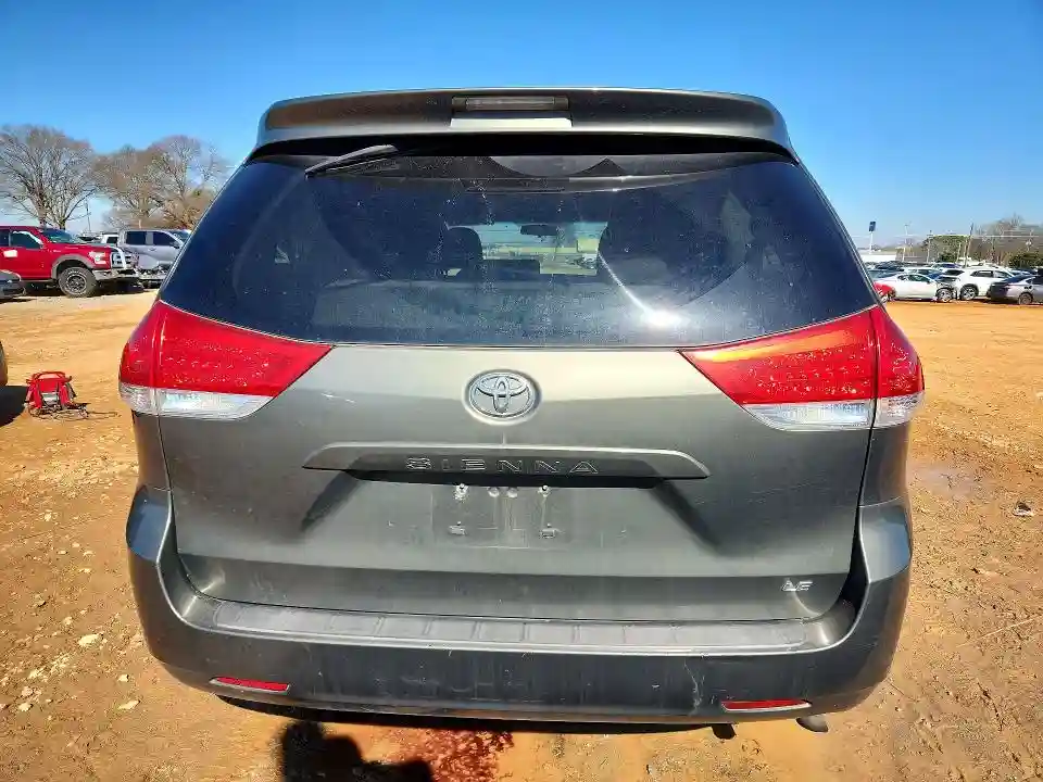5TDKA3DC2CS015032 2012 TOYOTA SIENNA-5