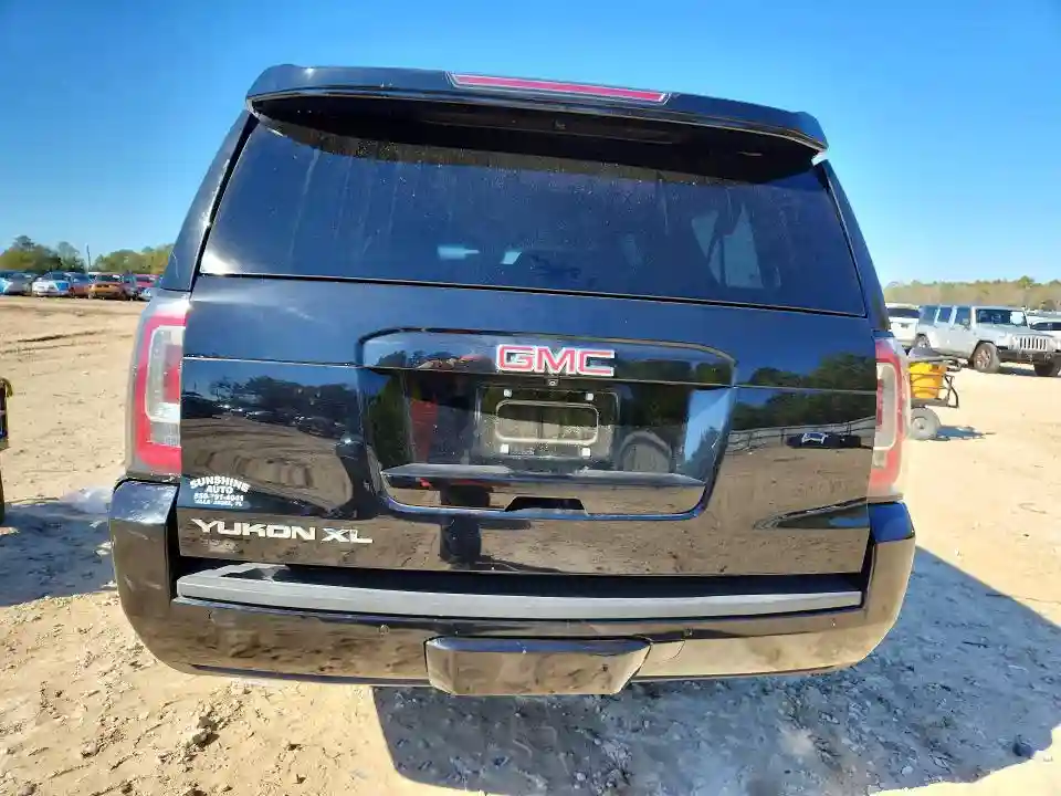1GKS1GKC3JR377087 2018 GMC YUKON-5