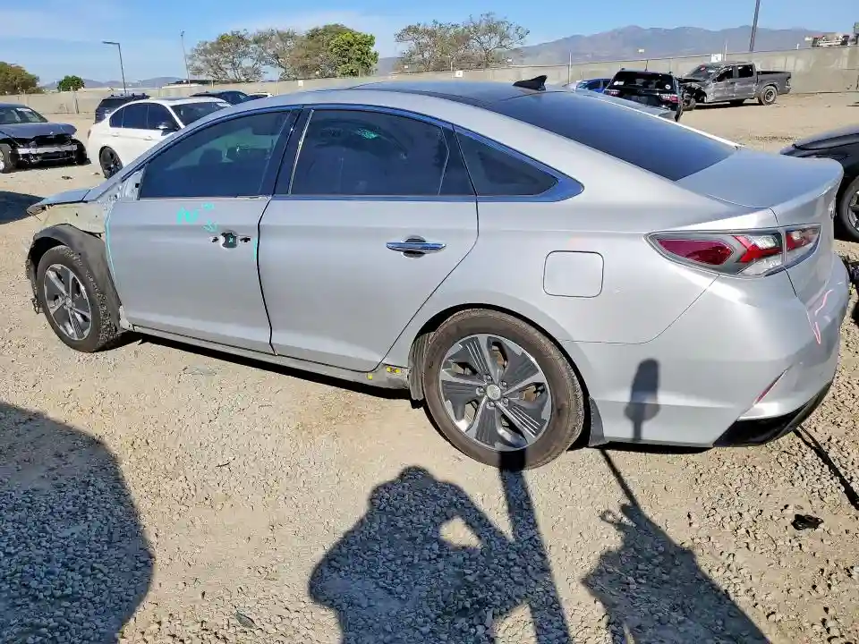 KMHE34L34KA088781 2019 HYUNDAI SONATA-1