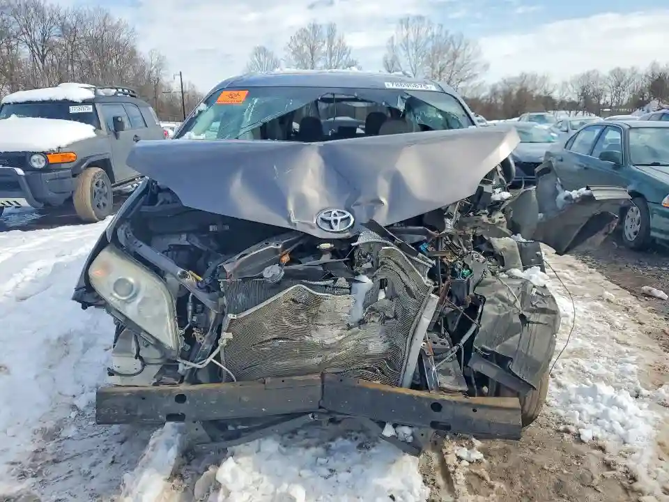 5TDKK3DC1ES523413 2014 TOYOTA ALL MODELS-4