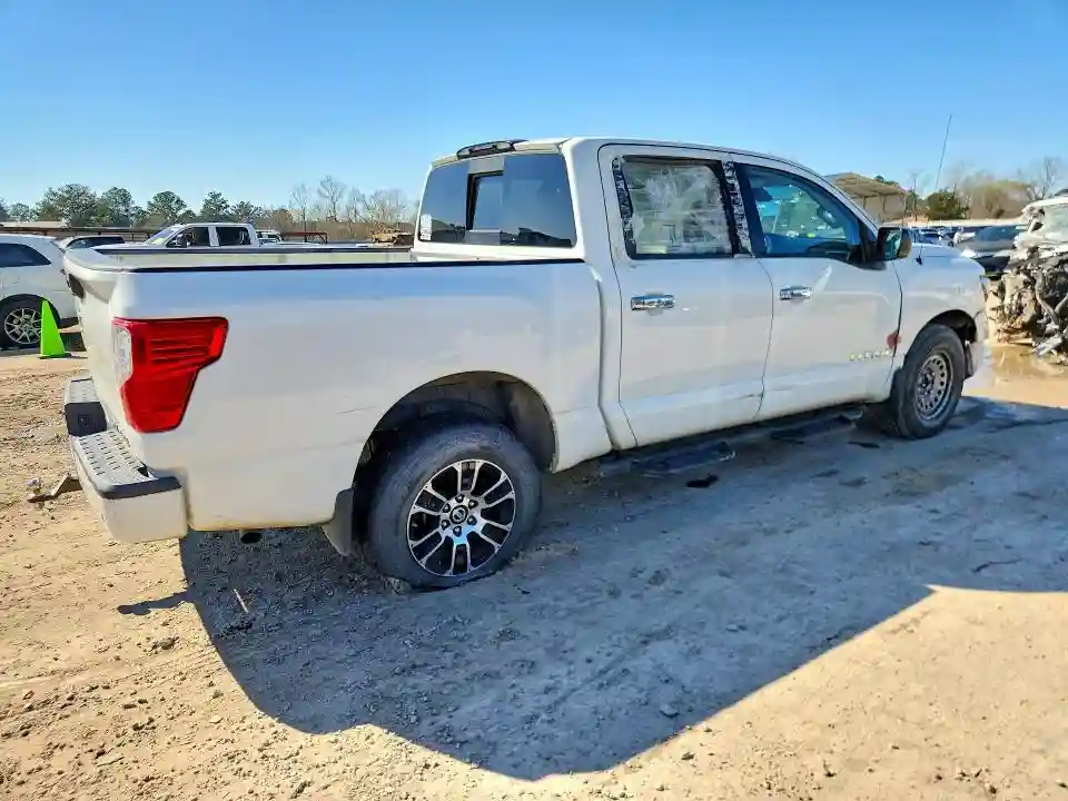 1N6AA1ED2MN504235 2021 NISSAN TITAN-2
