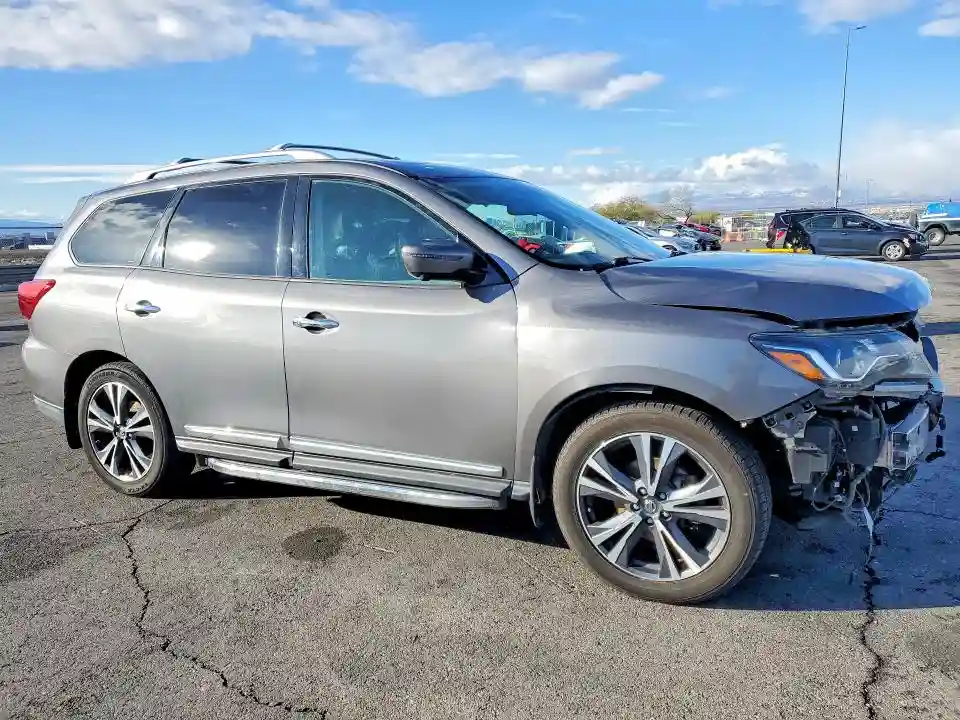 5N1DR2MM7JC651900 2018 NISSAN PATHFINDER-3