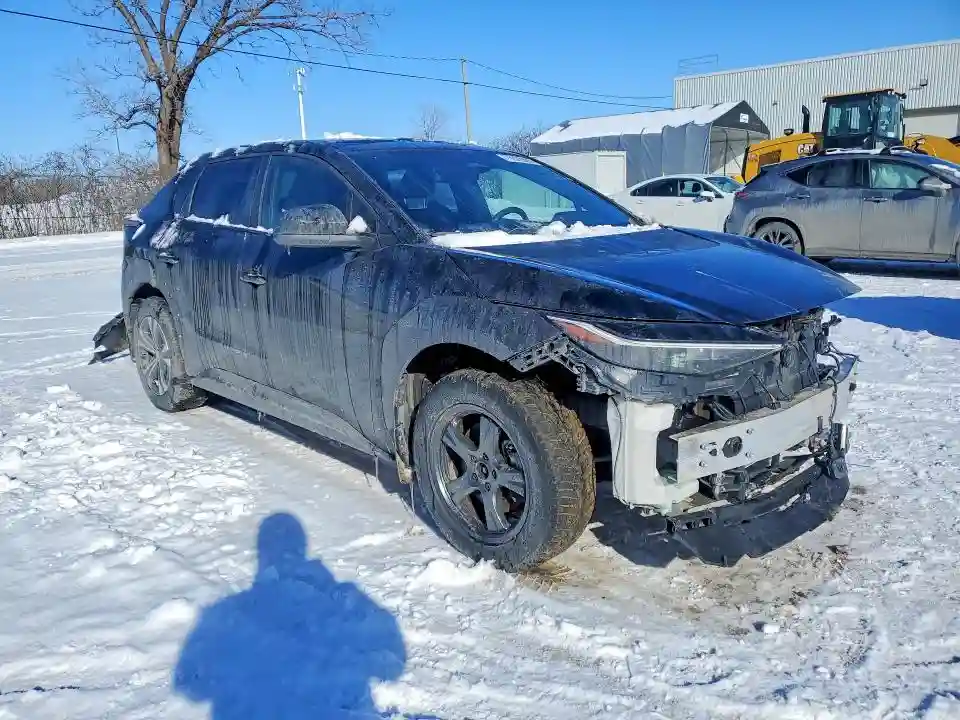 JTMAAAAA4RA035002 2024 TOYOTA BZ4X XLE-3