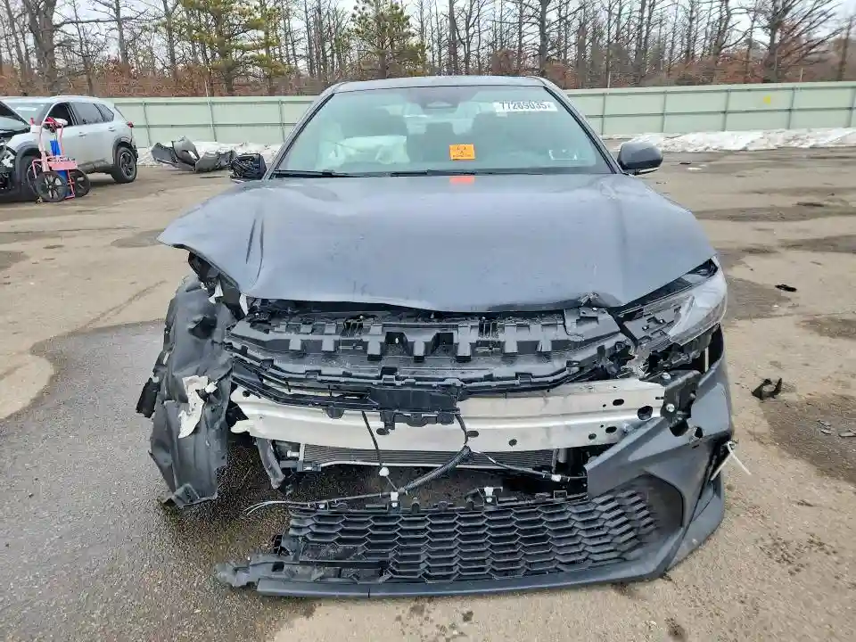 4T1DAACK1SU647452 2025 TOYOTA CAMRY-4