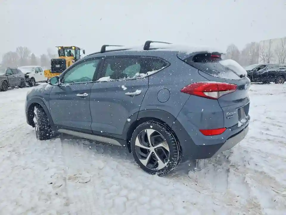 KM8J3CA20HU303731 2017 HYUNDAI TUCSON-1