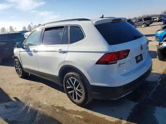 3VV2B7AX7KM198018 2019 VOLKSWAGEN TIGUAN-1