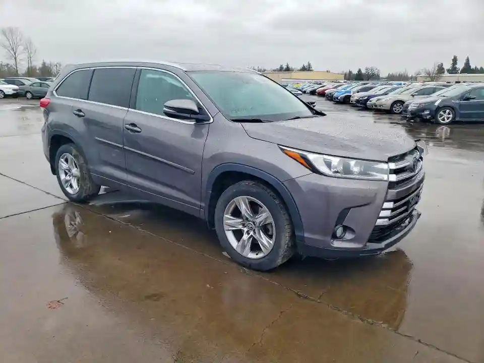 5TDDZRFH8HS440940 2017 TOYOTA HIGHLANDER-3