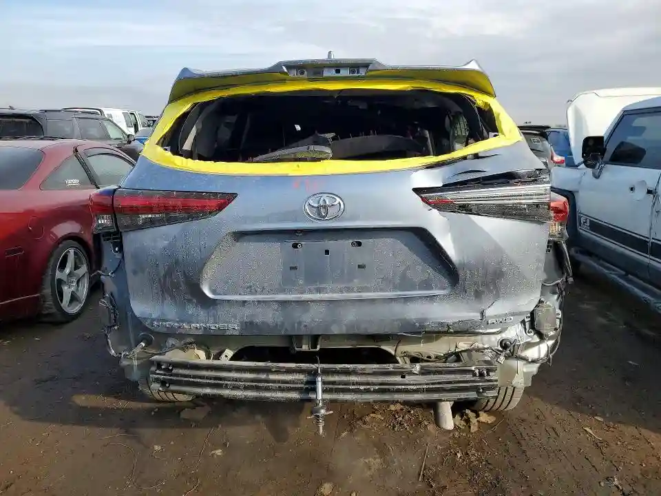 5TDDZRBH9LS037449 2020 TOYOTA HIGHLANDER-5