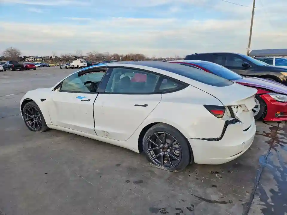 5YJ3E1EA1MF996096 2021 TESLA MODEL 3-1