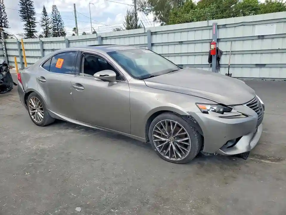 JTHBF1D21F5057309 2015 LEXUS IS-3