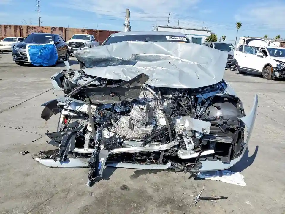 WBA83DA03SCT47742 2025 BMW M4-4
