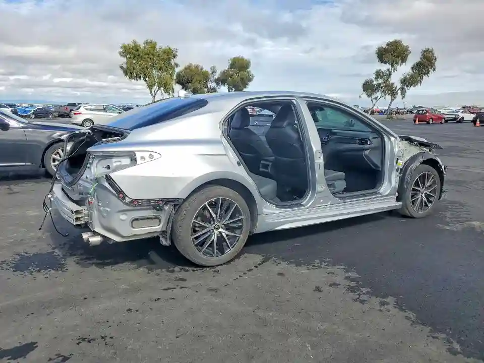 4T1G11AK2RU852756 2024 TOYOTA CAMRY-2