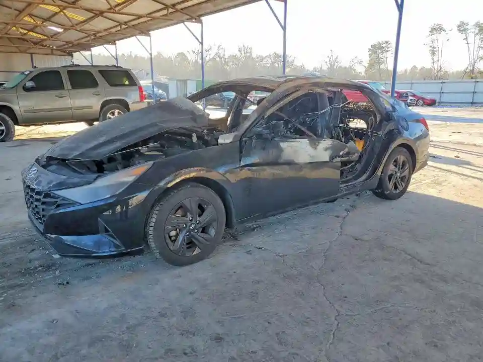 KMHLM4AG1NU331752 2022 HYUNDAI ELANTRA-0