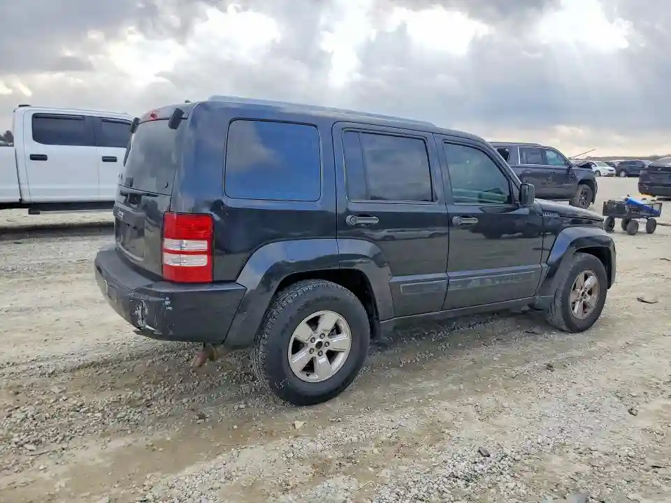 1C4PJLAK0CW165870 2012 JEEP LIBERTY-2