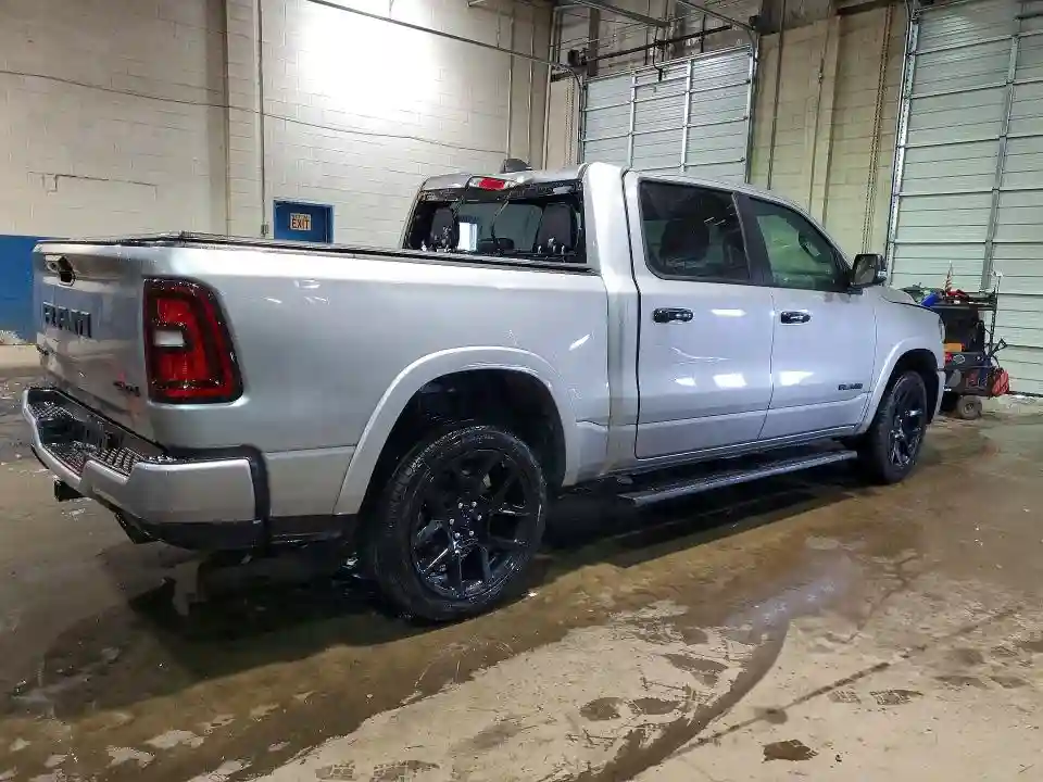 1C6SRFJP7SN553125 2025 RAM 1500-2