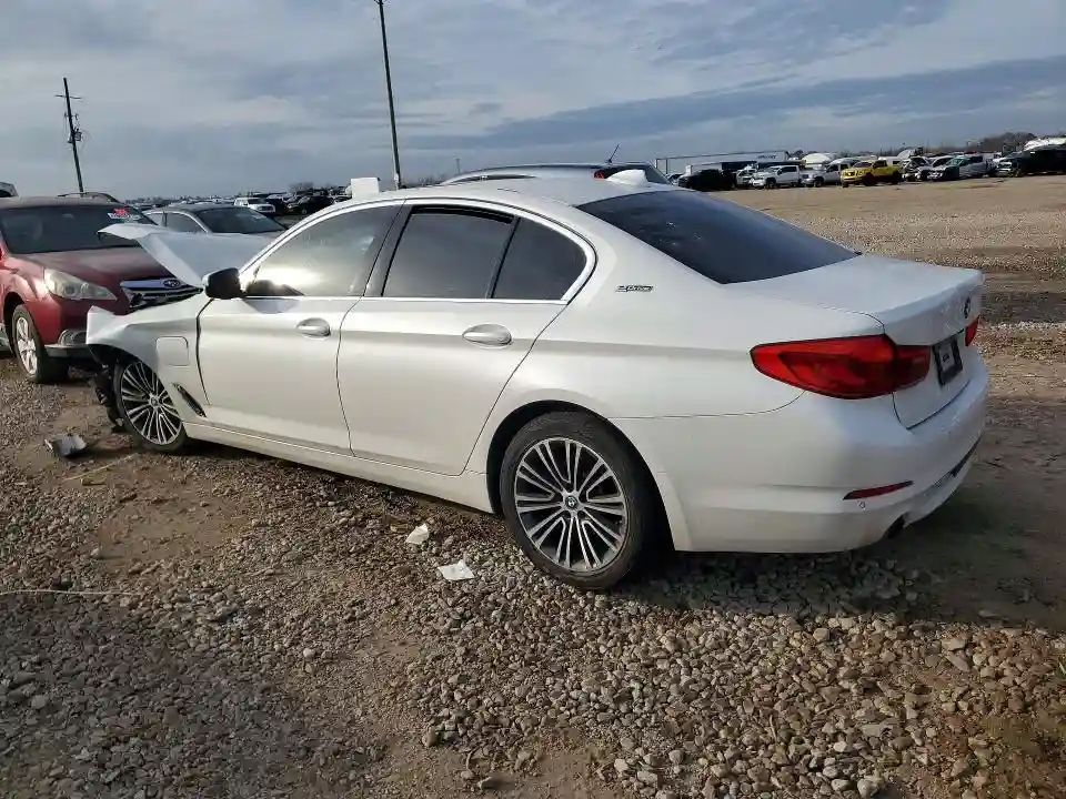 WBAJA9C59KB389769 2019 BMW 5 SERIES-1