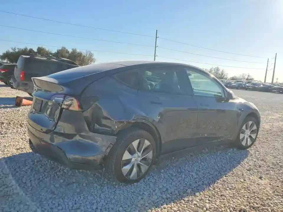 7SAYGAEE9PF847669 2023 TESLA MODEL Y-2